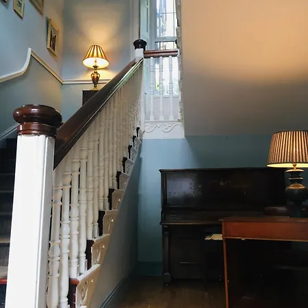 Lissanisky House *