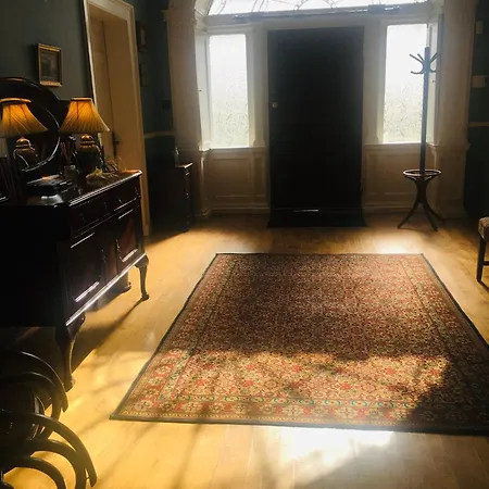 Lissanisky House